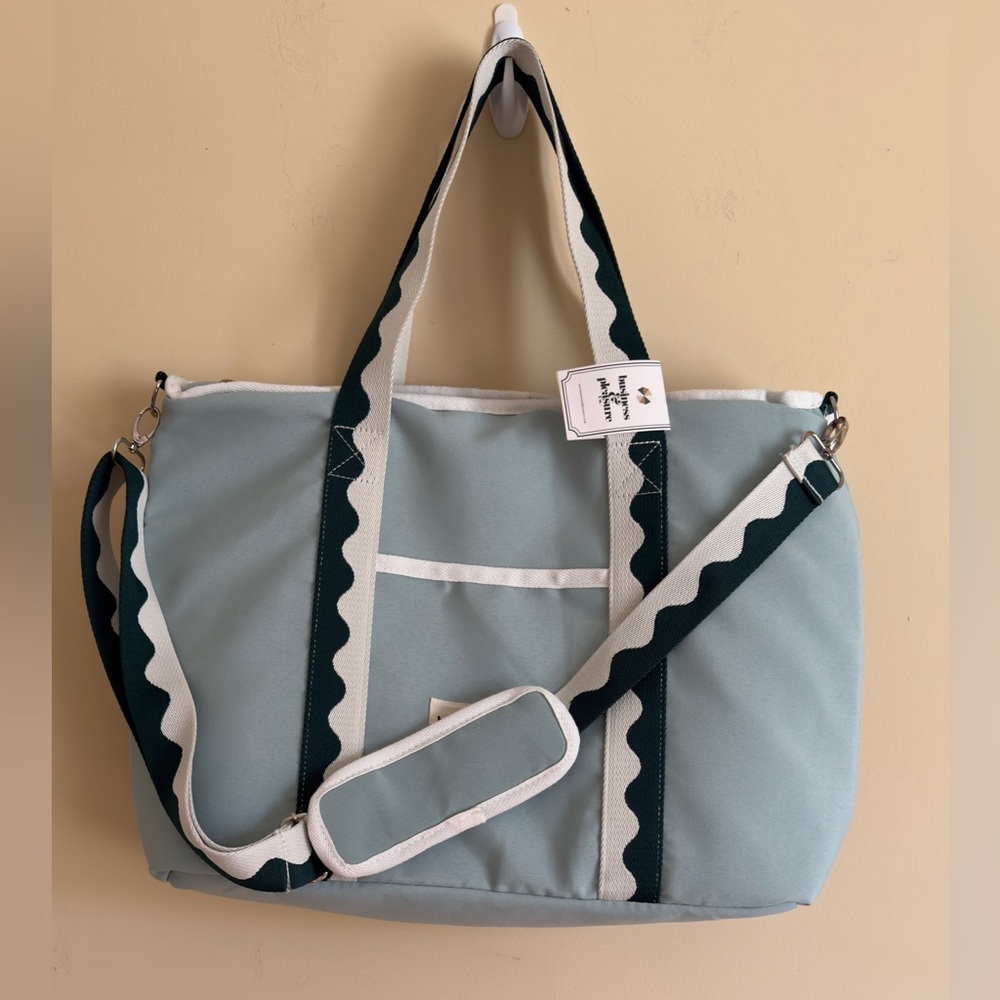 NWT‎ Business & Pleasure Co. The Holiday Cooler Tote Bag - Rivie Green - Picture 3 of 10